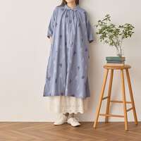 純棉雙色花朵刺繡前開襟側開衩長版洋裝 衣長108cm cloudnine｜花刺繍前開きワンピース