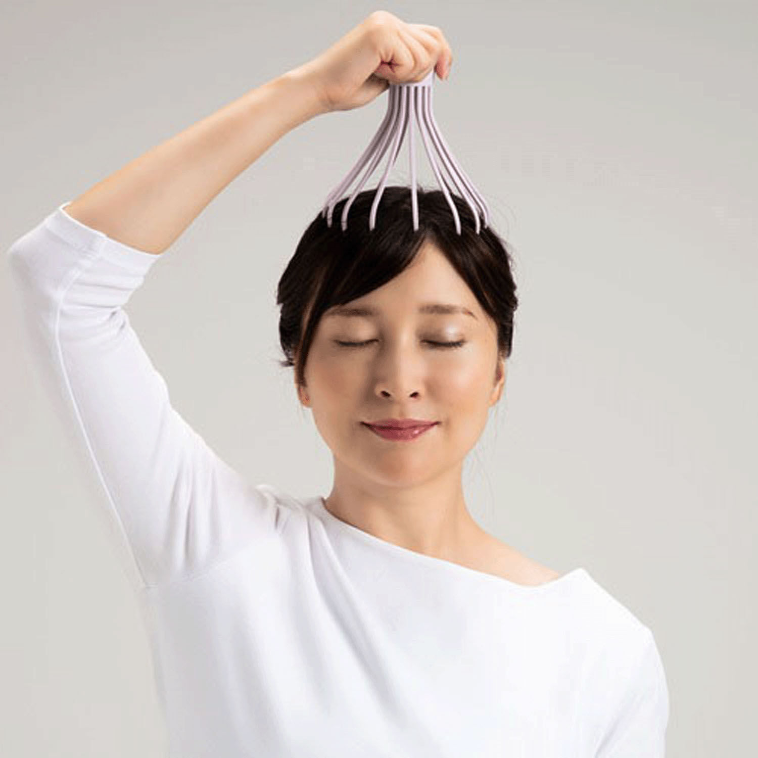 頭皮按壓器 16根柔軟細突起 壓與拉兩種手感 36g 日本製｜ツボゾワット