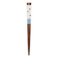 日本製燕子圖案天然木筷 吉祥燕紋 可洗碗機 22.5cm 白／藍｜箸 空色ツバメ