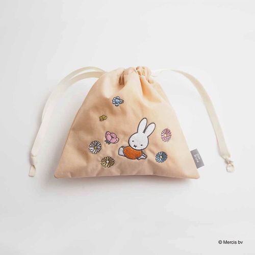 米飛兔繽紛刺繡束口收納袋 化妝品線材收納 米色 18×18cm｜ミッフィー BRUNA MOTIF EMBROIDERY 巾着 ベージュ