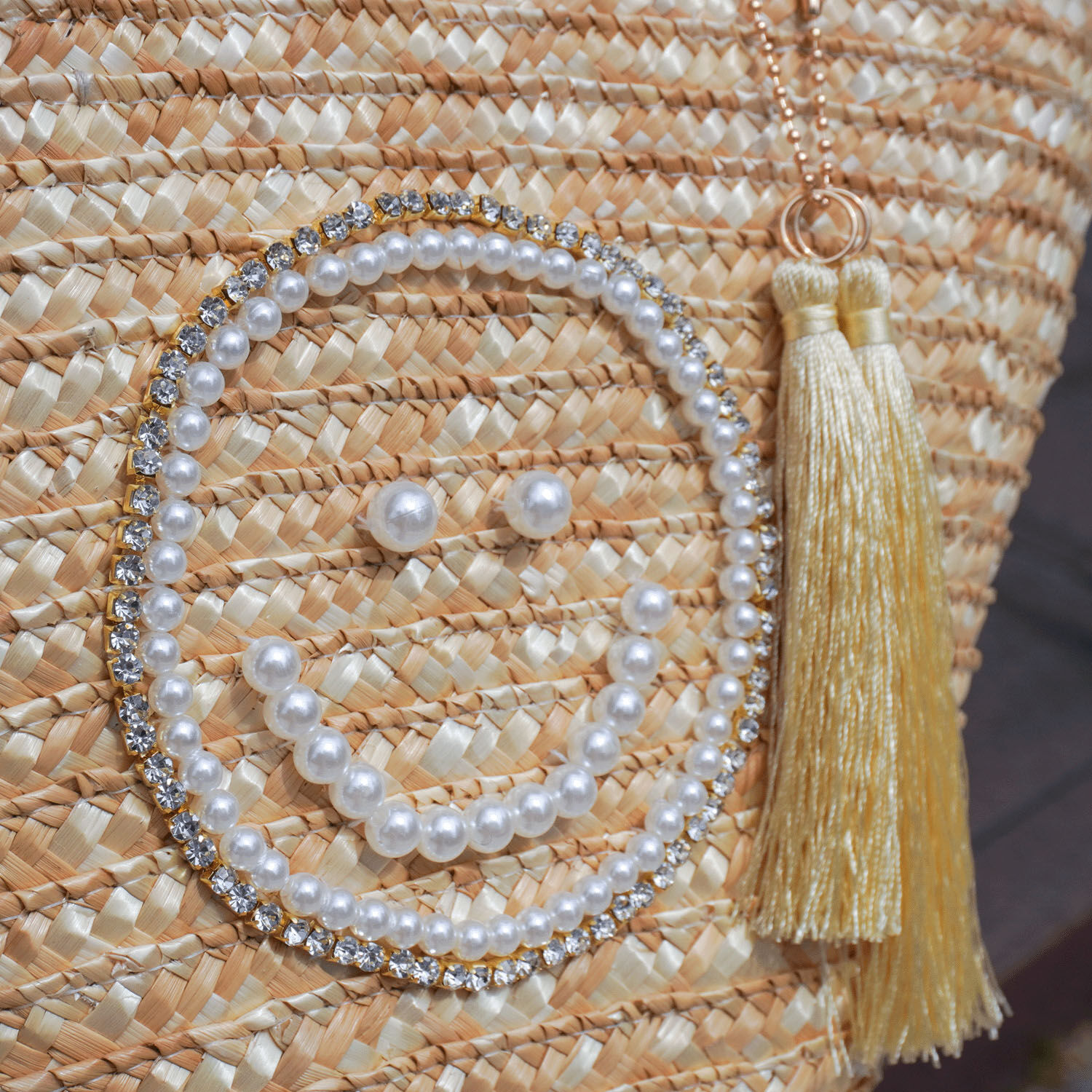 COOCO SMILEY 珍珠刺繡珠鍊提把藤編籃包｜精緻飾品・日本直送