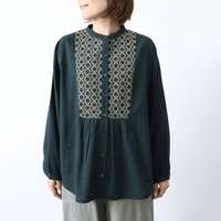 先染棉麻嫘縈育克古典配色刺繡前開長版上衣 衣長68cm cloudnine｜先染め綿麻レーヨン配色刺繍入りチュニック