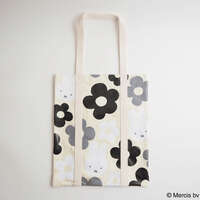Miffy 米飛兔 大花朵托特包 A4可放 35×40cm 象牙白｜ミッフィー MIFFY BIG FLOWER トートバッグ アイボリー