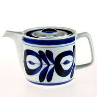 波佐見燒 Majolica 瓷茶壺 550cc 圓筒不鏽鋼濾網 可洗碗機｜マジョリカ ポットスーパーステンレス茶こし