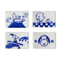 PEANUTS 史努比和風長方筷架4入組 木盒裝 送禮首選｜ピーナッツ スヌーピー 木箱入り長角箸置き揃
