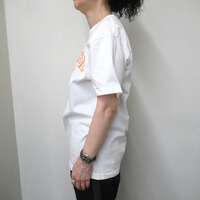 【F.R.E.L】復古感標誌印花T恤 ｜F.R.E.L ロゴプリントTシャツ