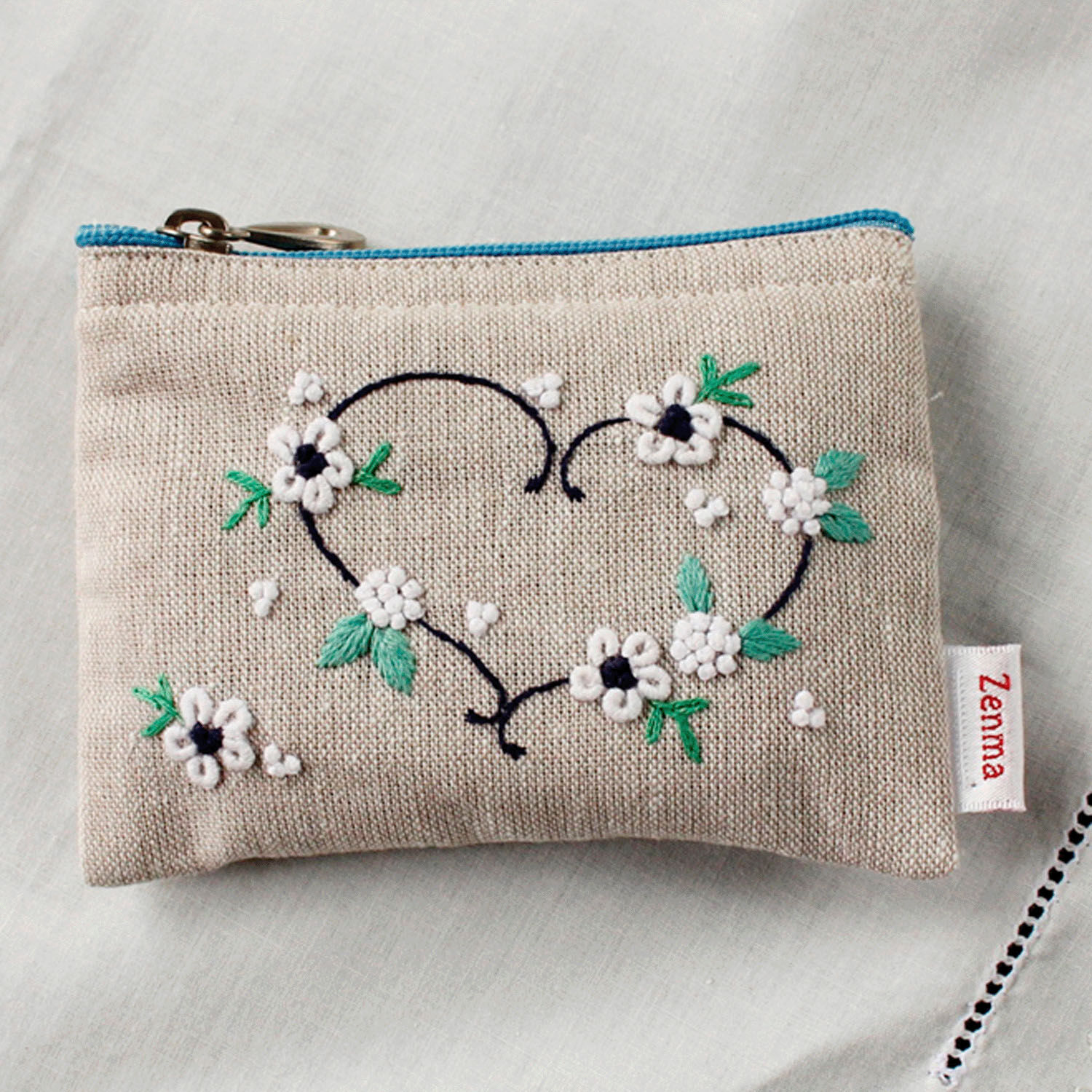 手刺繡迷你收納包 7.5×11.5cm 麻 3款圖案【Zenma】｜ミニポーチ