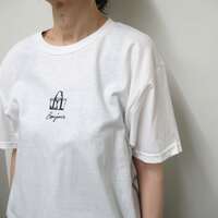 【ANGE IN DISGUISE】托特包圖案印花T恤 白色 ｜ANGE IN DISGUISE プリントTシャツ "トートバッグ"