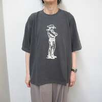 【ALL HOURS】牛仔圖案印花T恤 炭灰 日本製 ｜ALL HOURS プリントTシャツ "カウボーイ"