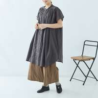 純棉巴里紗同色系嵌片刺繡前開襟洋裝 胸圍188cm cloudnine｜コットンボイル パネル刺繍入り 前開きワンピース